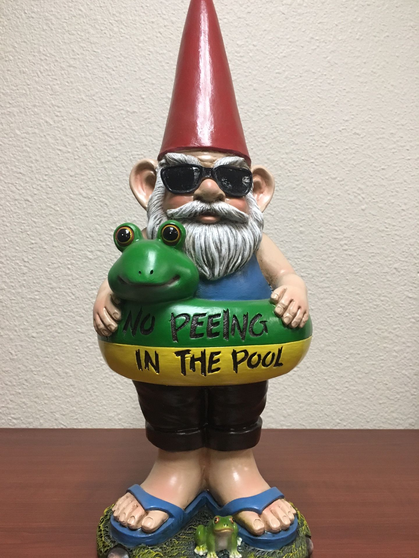 Garden gnome ( swimming pool 🏊 warring sign )No Peeing in the Pool