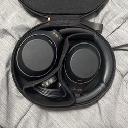 Sony WH-1000XM4