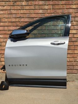 2018-2024 Chevy Equinox Front Left Door