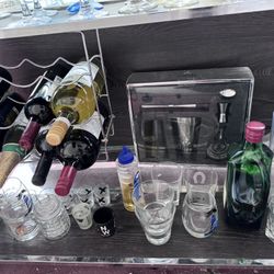 all-inclusive bar table