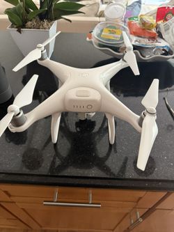 Phantom 4 Drone