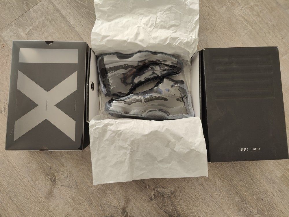 Jordan 11 Cap And Gown