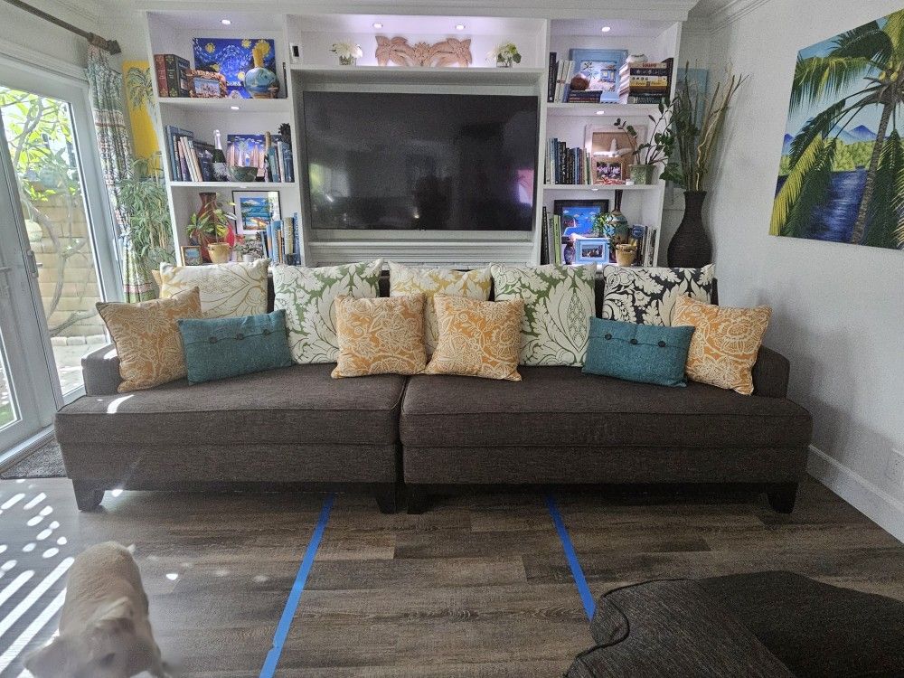 Sectional Couch 4 Sale