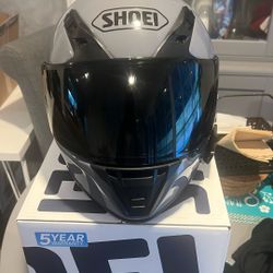 SHOEI Motorcycle Helmet - M