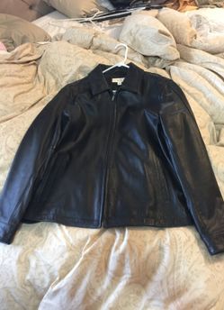 Mens Médium Merona leather jacket