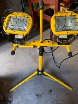 Lime work lights with stand