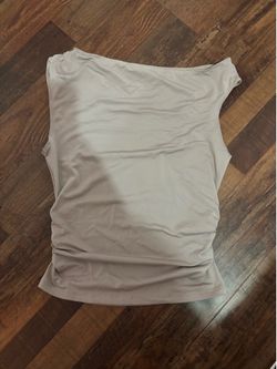 Charlotte Russe grey top size S