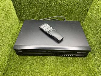 Yamaha CDX-396 Natural Sound CD Player Tested Working w/ Original Remote