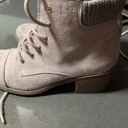 Girls Boots