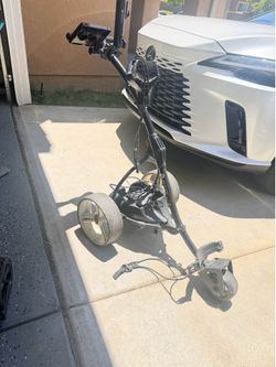Free electric Motocaddy Golf Cart (no battery)