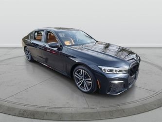 2022 BMW 750
