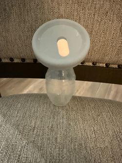 Haaka manual breast pump