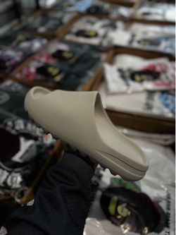 YZY SLIDES (YS-01)