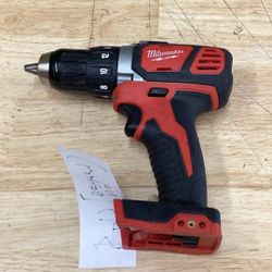  Milwaukee M18 18-Volt Lithium-Ion Cordless 1/2 in. Drill Driver 