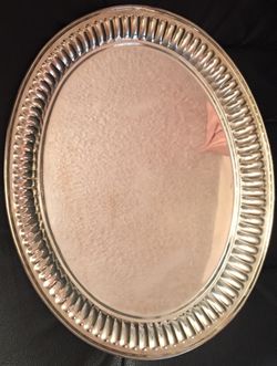 Silver plated oval plate with mirror