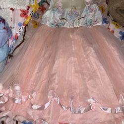 Girl unicorn dress size 6 
