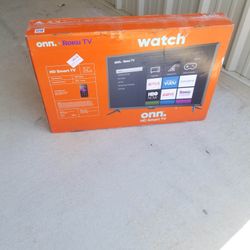 -FIRM PRICE NON-NEGOTIABLE- 32 In. Onn Roku Smart TV W/Remote