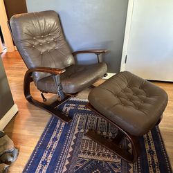 Mid Century Westnofa Bentwood and Leather Recliner and Ottoman 