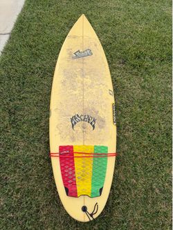 Lost-Mayhem Surfboard w/ fins and leash