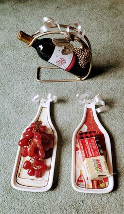 Cheese Server/Board “Wine Bottle” Hors d’oeurves Appetizer Counter Art - $15 & $Up