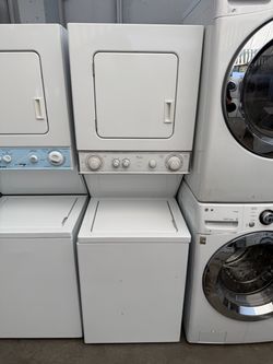 Whirlpool white gas stackable washer and dryer 24 inches