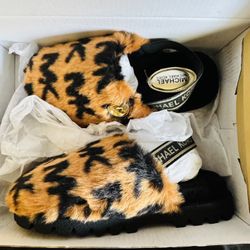 Michael Kors Baby Girl Slippers Size 13 