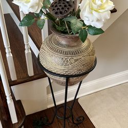 Wrought Iron Plant Stand With Ceramic Bowl Vase