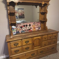 Dresser