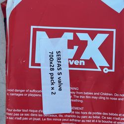 MX7 tubes (S) valve 700x28 2 pack $55 each NEW UNOPENED DELRAY BEACH 