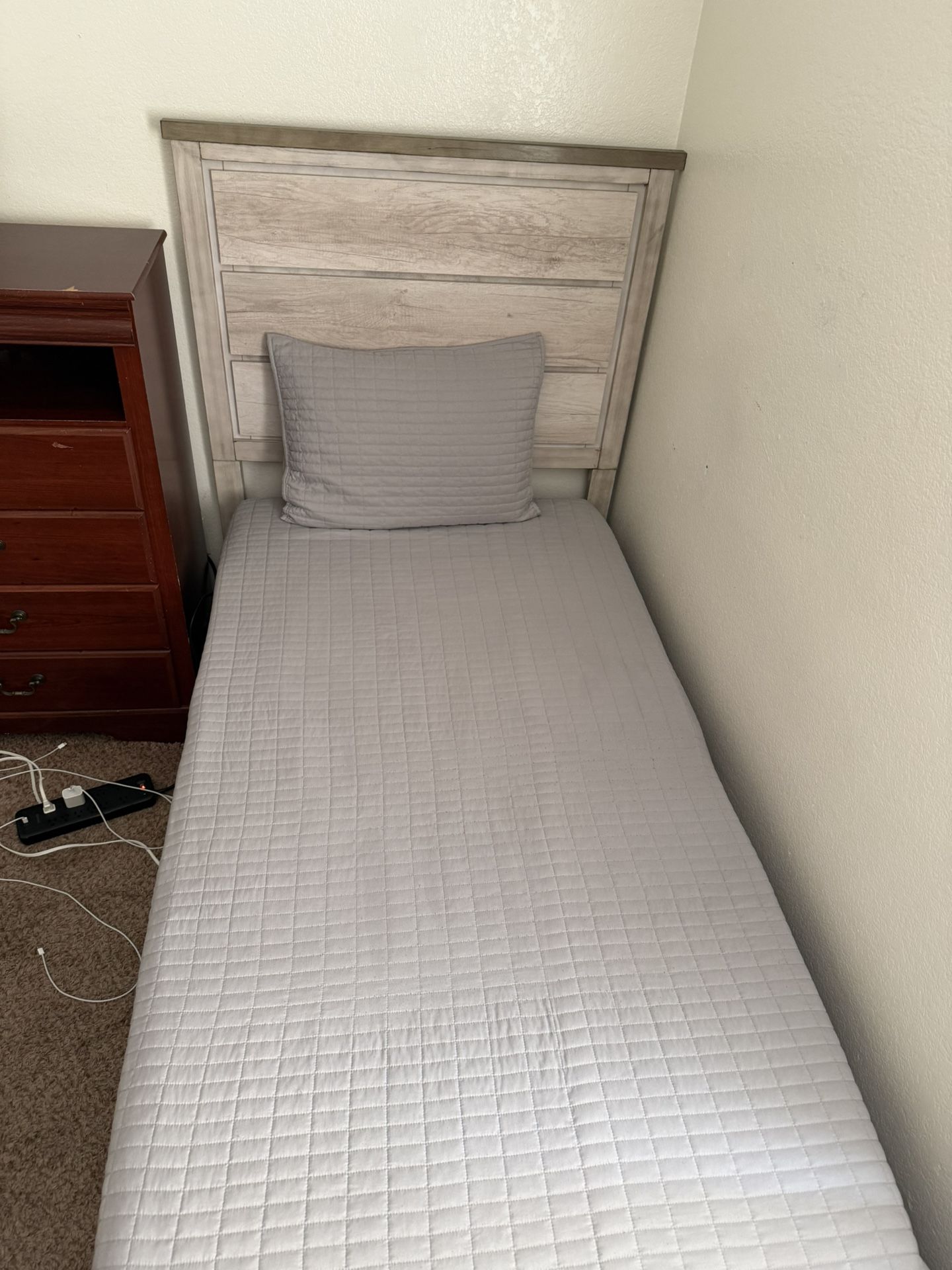 Twin Size Bed