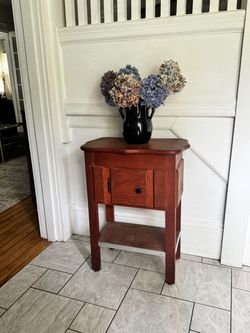 Vintage Wood Side Table / Nightstand with Cabinet