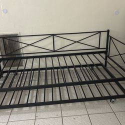 Day Bed Twin For Sale 