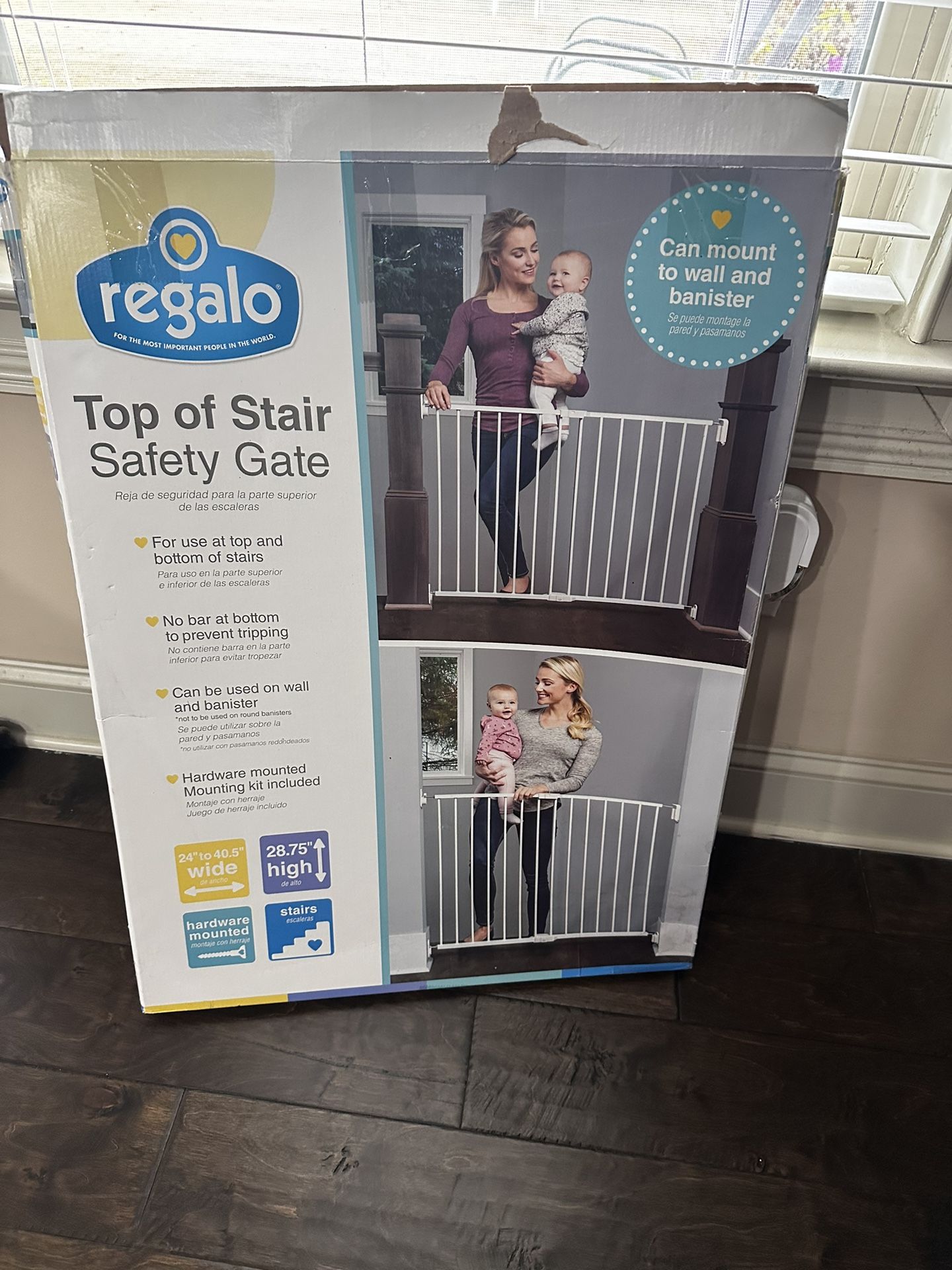 Crib + Mattresses + Safety Gate 