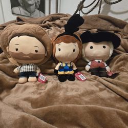 Knotts Berry Farm Plushies 