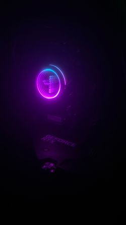 Gaming PC with 144hz monitor + keyb & mouse + bluetooth