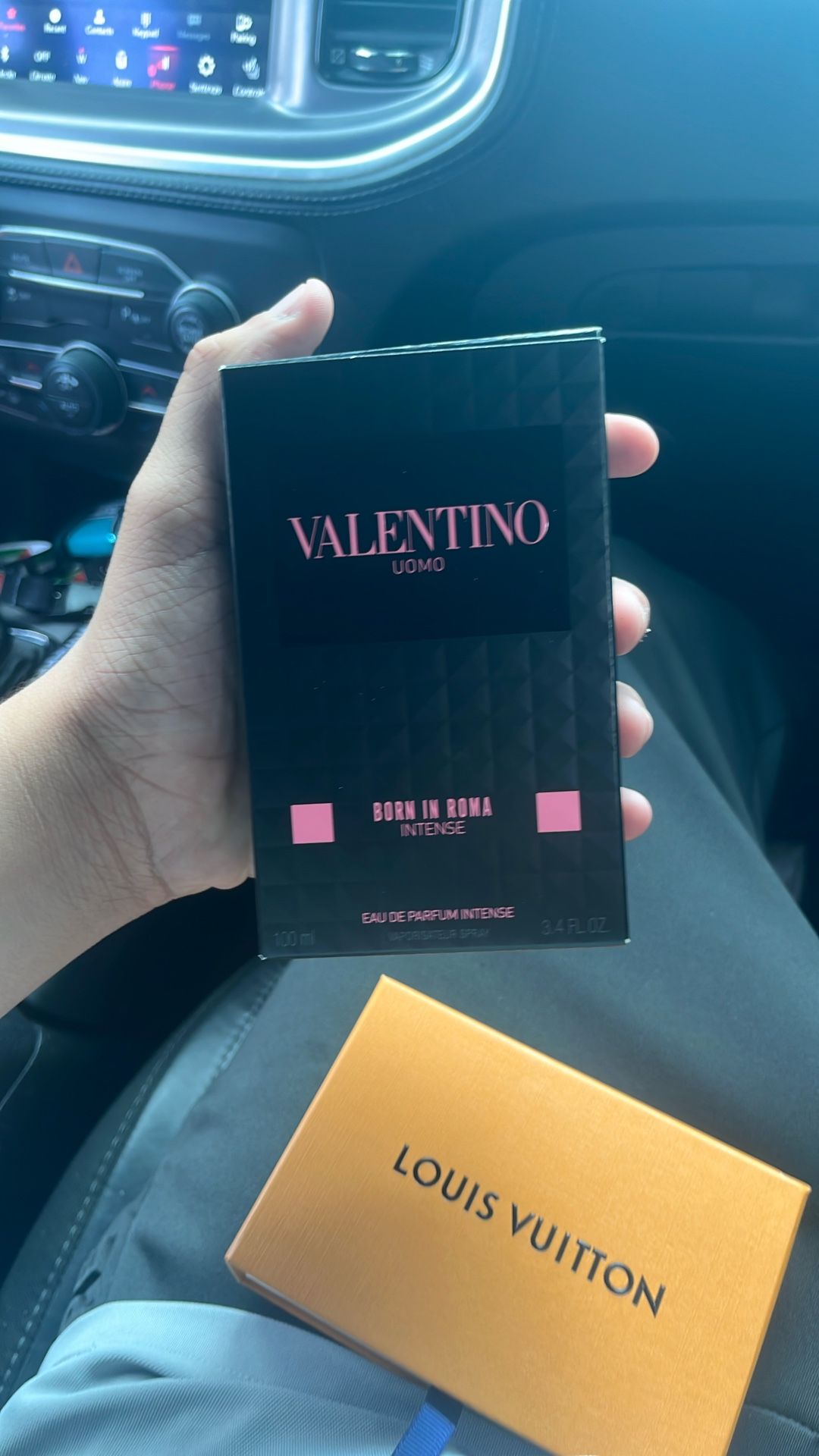 Valentino Uomo Born In Roma Intense