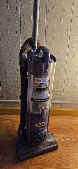 Shark, vacuum cleaner