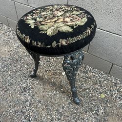 Small Stool 