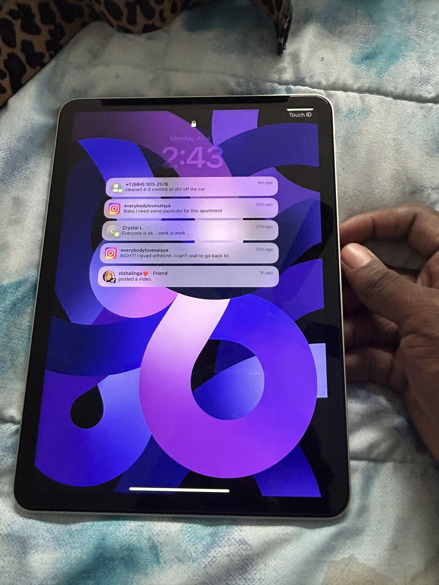 ipad 64gb latest air wifi only