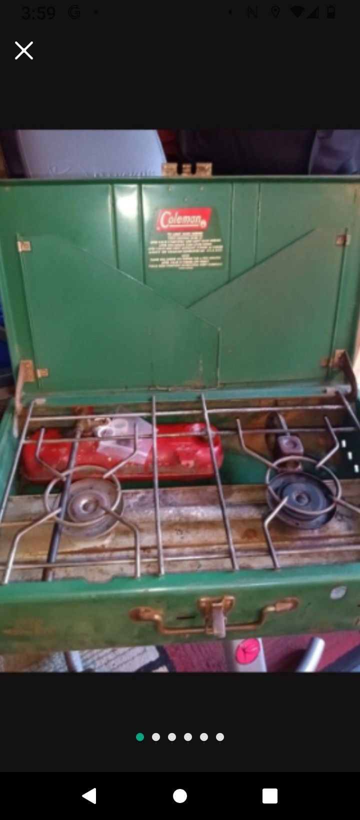 COLEMAN CAMPING STOVE