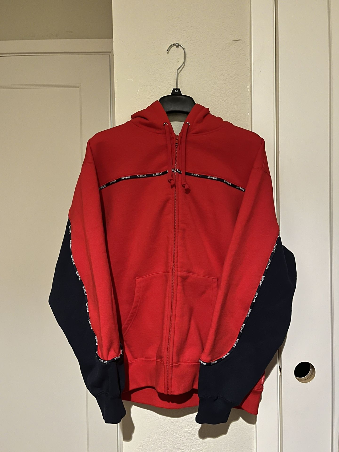 Supreme Heavyweight Zip Up Hoodie