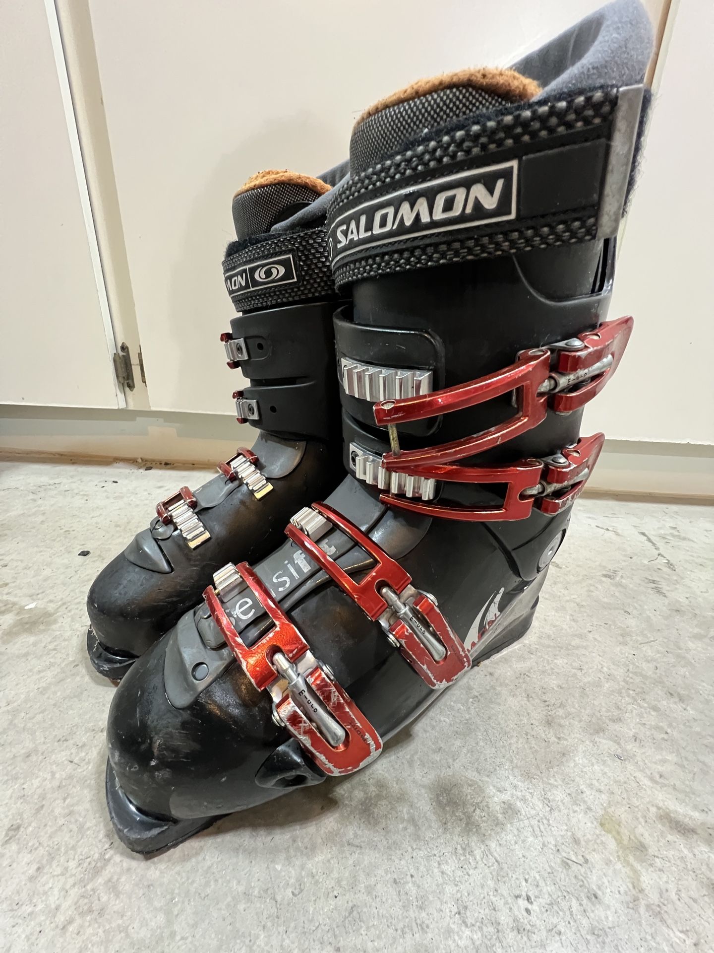 Salomon Ski Boots Men’s 9.5