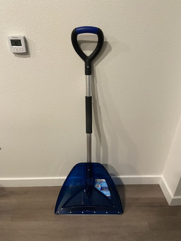 Premium Snow Shovel