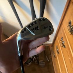 PXG 0311 P Gen 3 Irons 5,6,7,8,9,P. Mamiya Dart Shafts F 4 - Left Handed