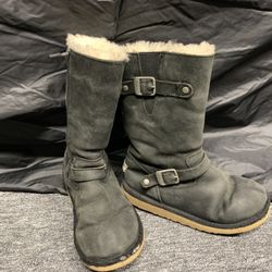 UGG Boots Girls size 3