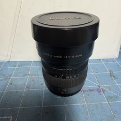 Panasonic LUMIX  8-14mm lens