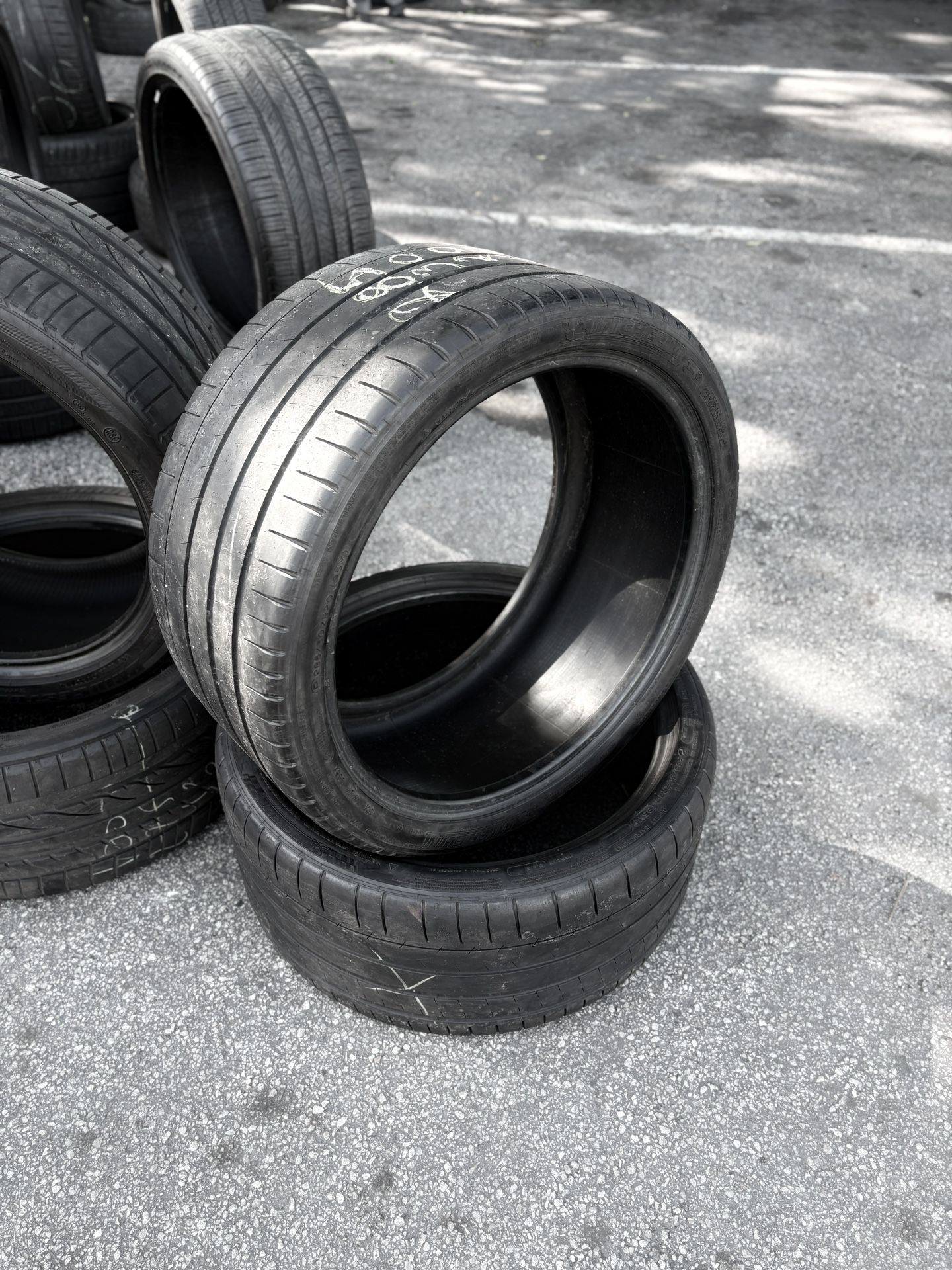 Michelin Pilot Super Sport ZP - 285/30ZR20