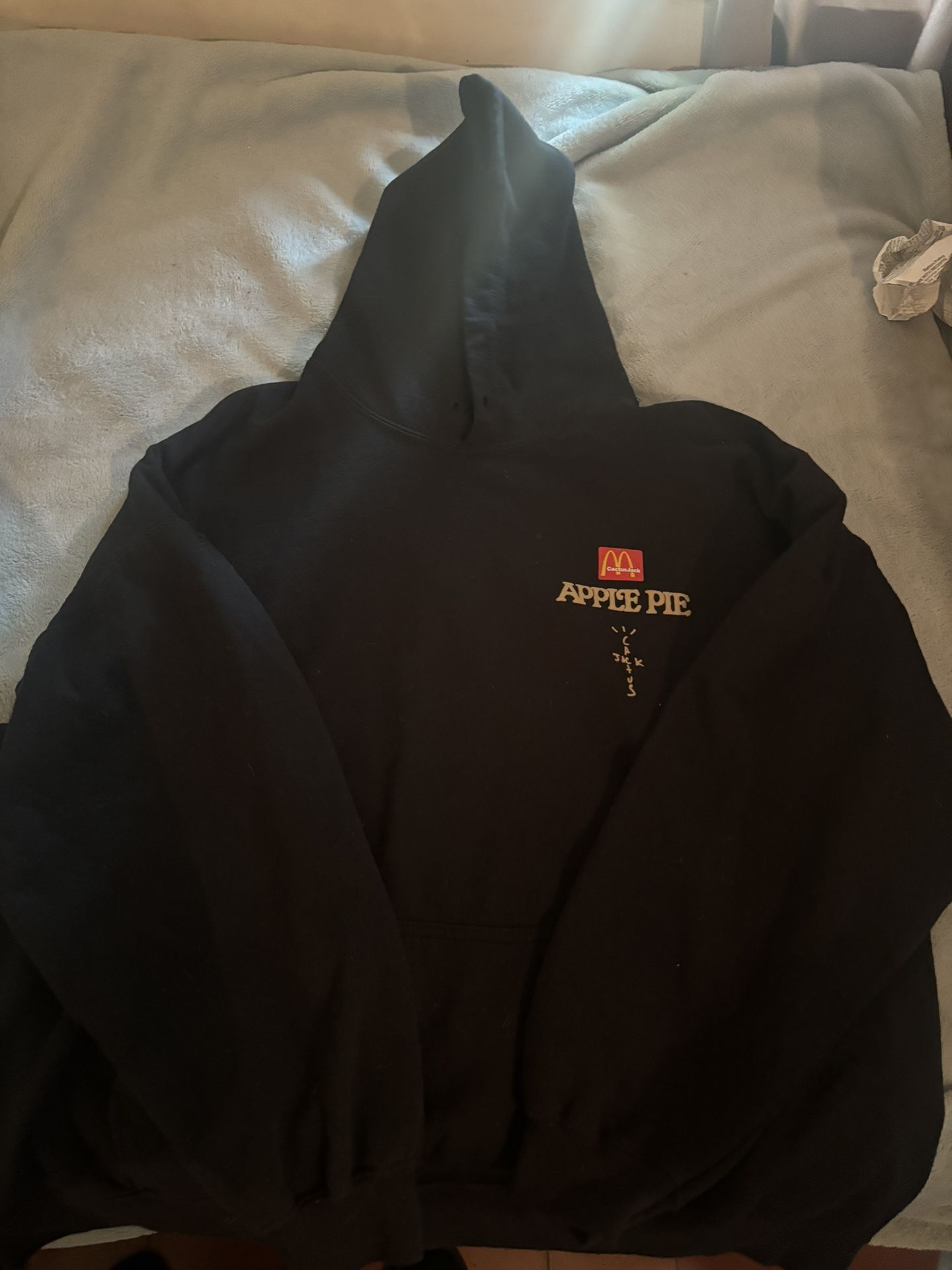 Travis Scott X Mc Donald’s Apple Pie Hoodie Black Size XL