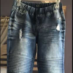 🎅NEW SMALL Joggers  SALE SALE $15 Each 🎈🎈