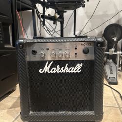 Marshall MG10cf
